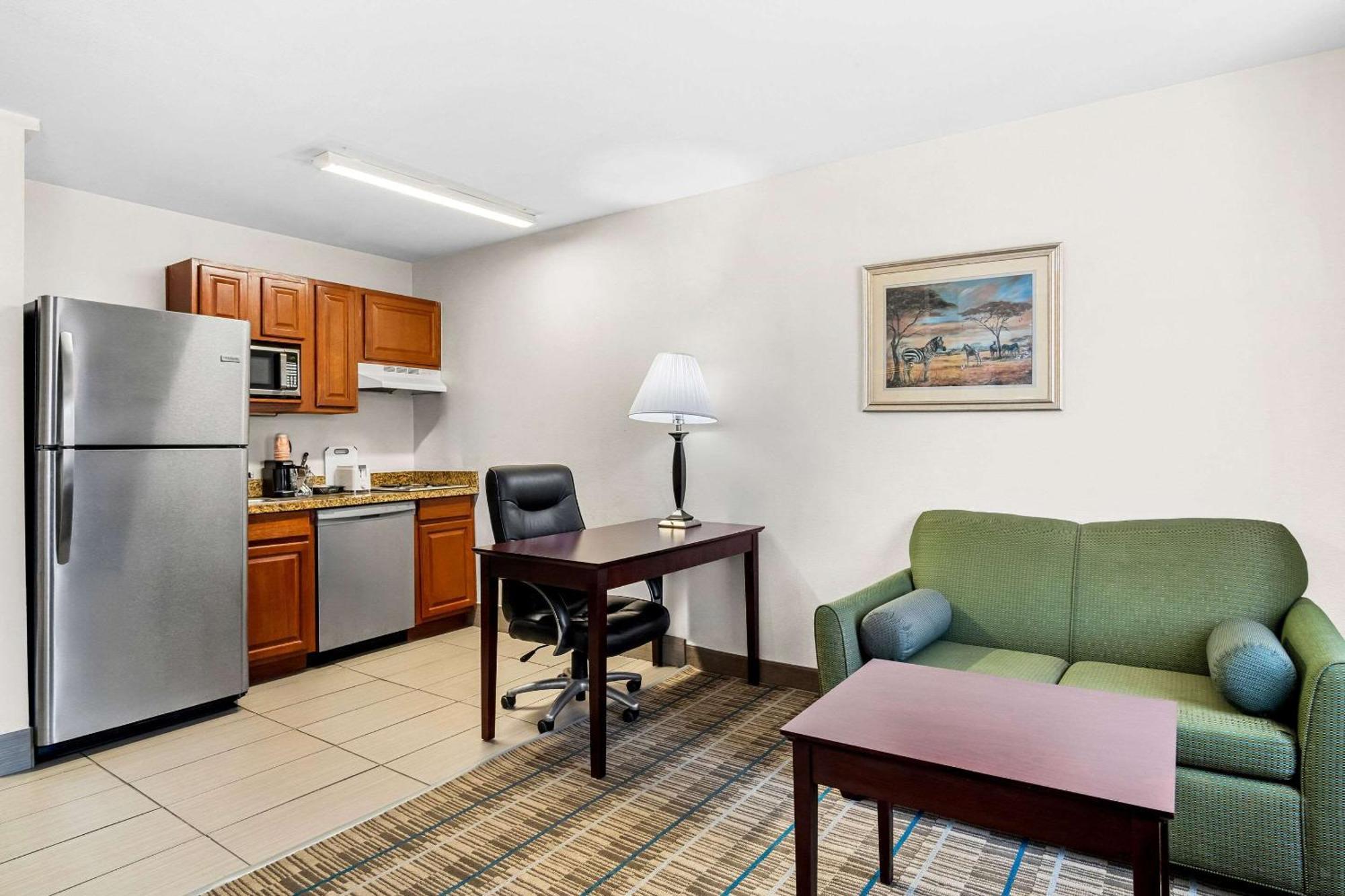 Mainstay Suites Addison-Dallas Kültér fotó