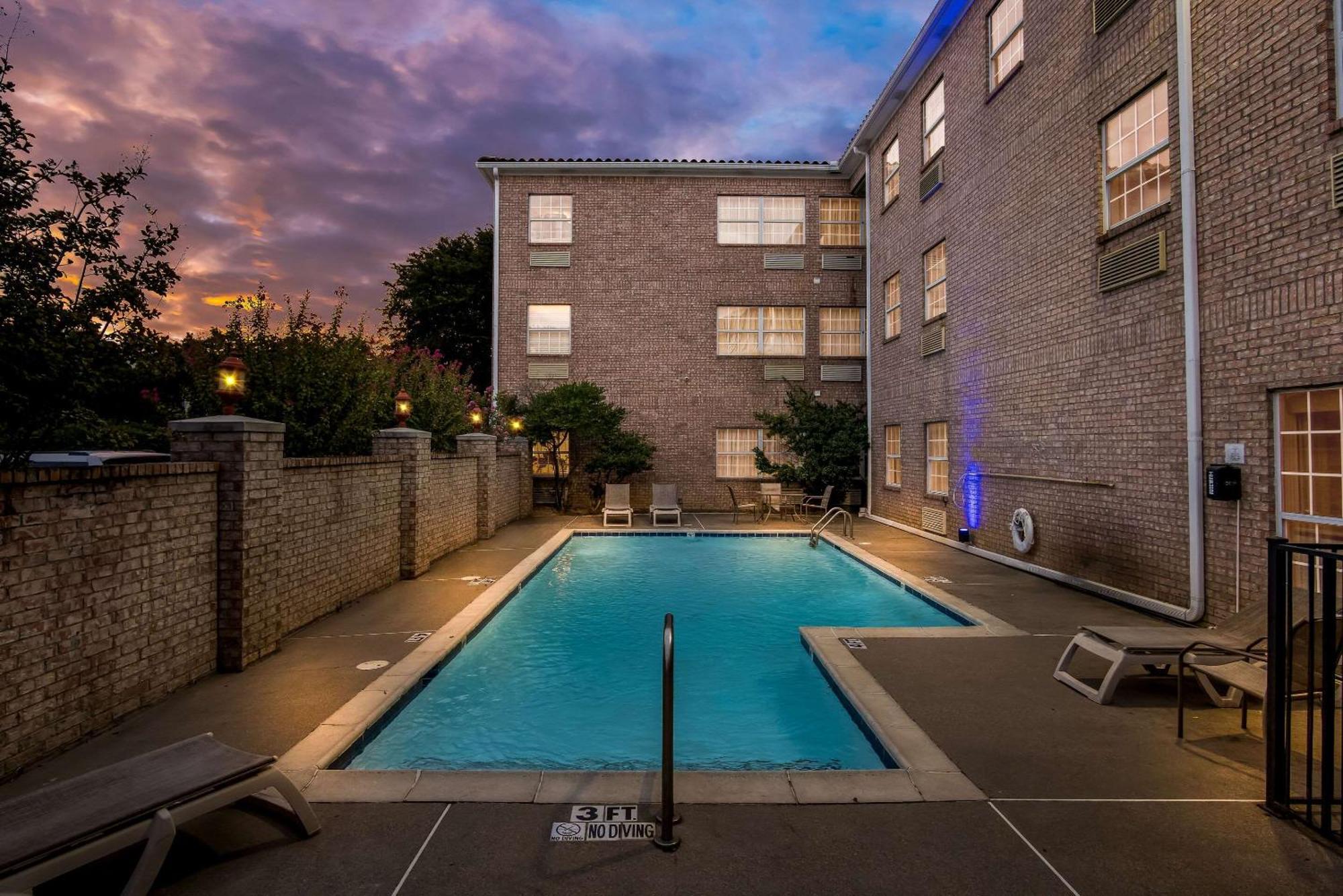 Mainstay Suites Addison-Dallas Kültér fotó